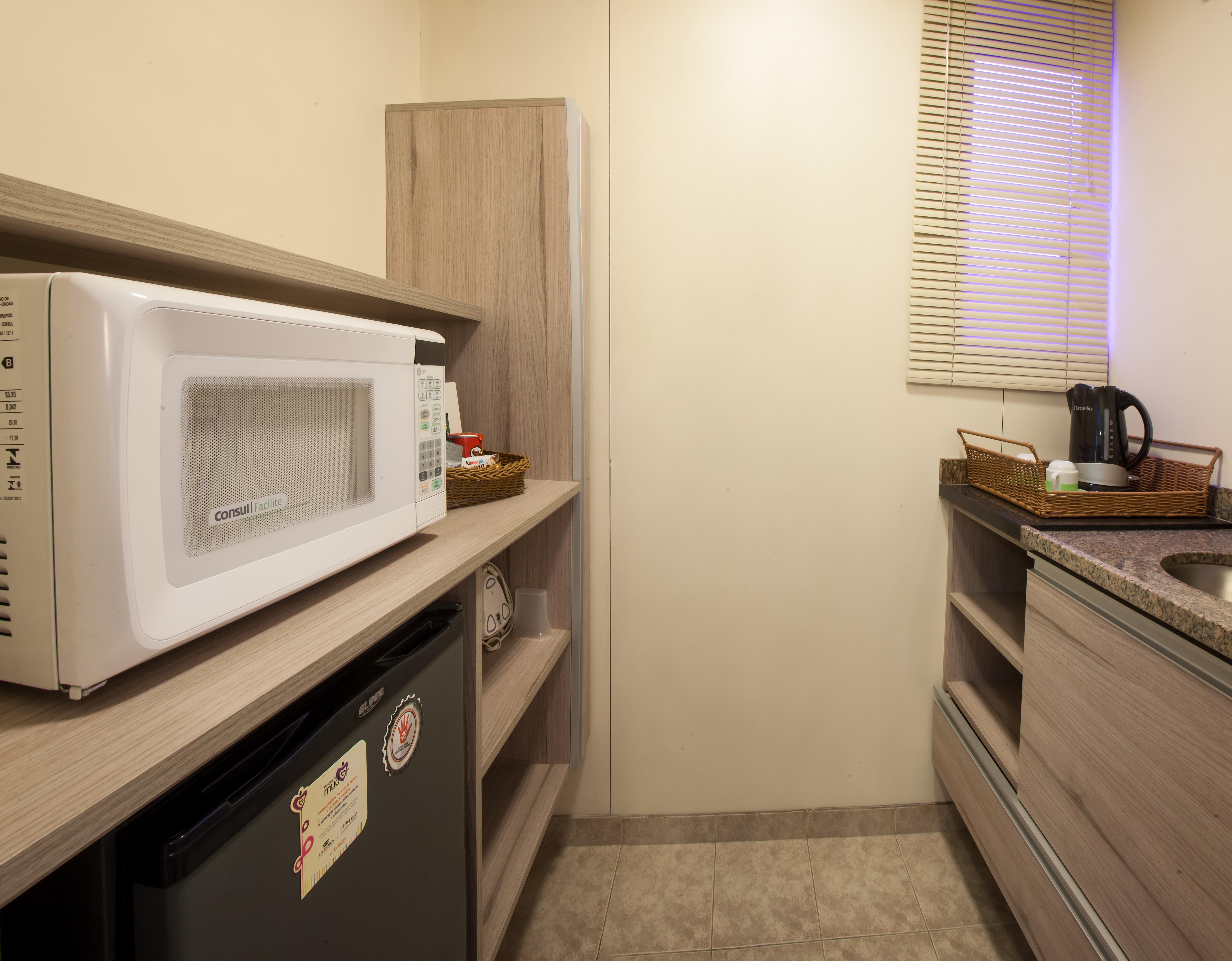 래디슨 오스카 프레이레 호텔 상파울루 외부 사진 A typical kitchenette